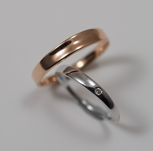 オーダーメイドのシンプルな結婚指輪